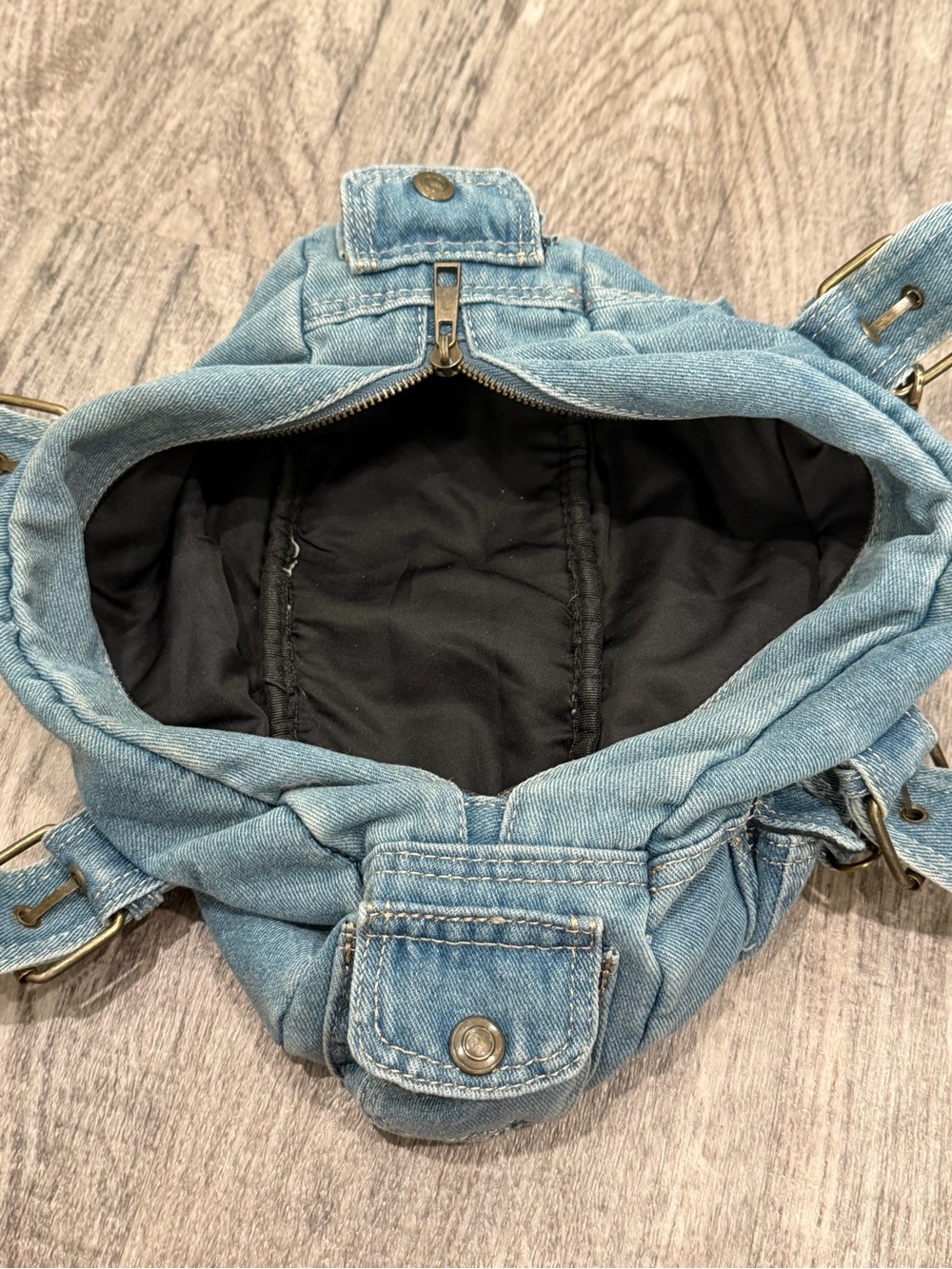 Urban Outfitters BDG Y2K Denim Shoulder Bag Blue Heart Mirror Charm - Picture 4 of 9
